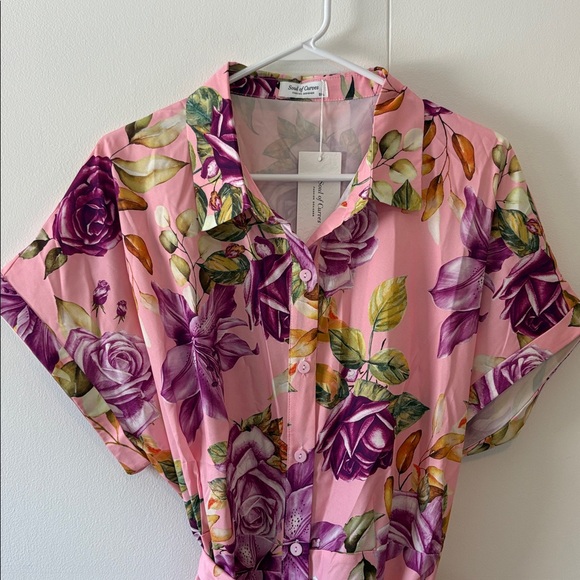 Soul of Curves Floral Pink‎ Button-Up Dress - Picture 2 of 8